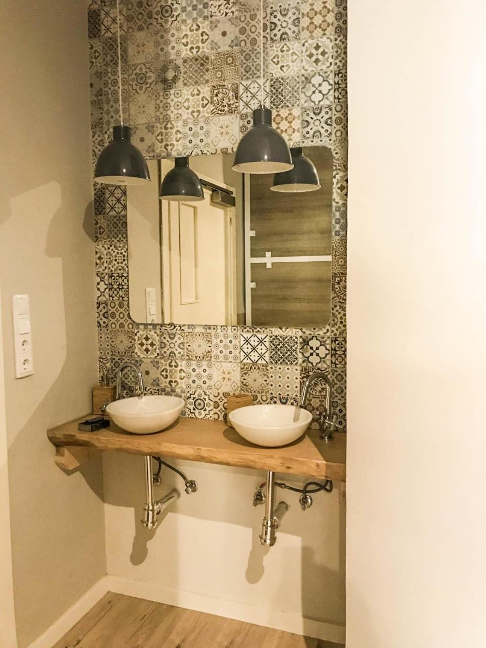 Bed in 10-Bed Mixed Dormitory Room,726641572:JPEG