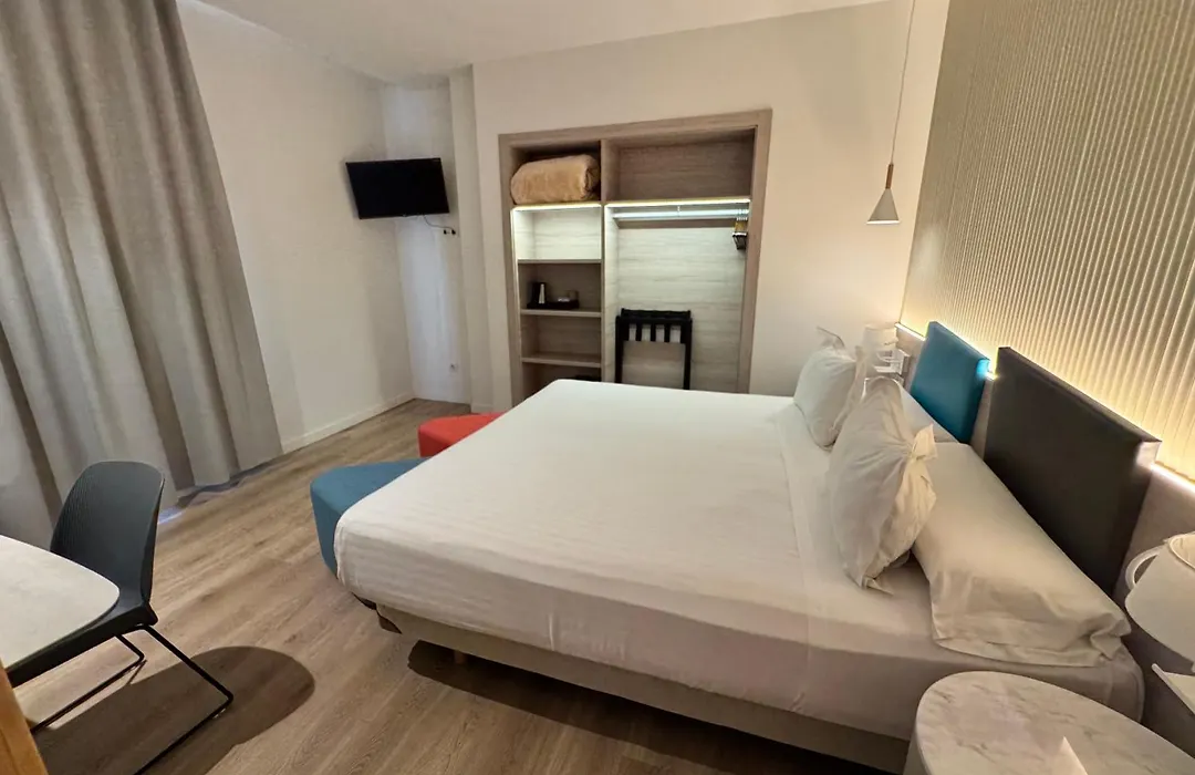 Hotel Mediterraneo Valencia-1