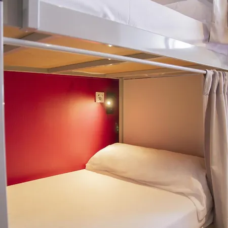 Room Valencia-3