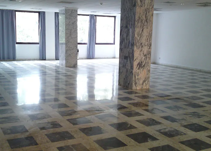  Turia